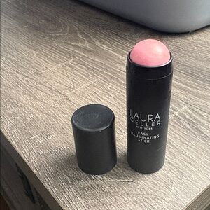 Laura Geller easy illuminating stick. Ethereal